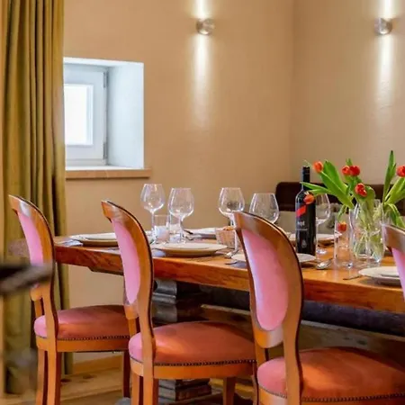 5bdr Cozy For Holiday With Mountain Views *